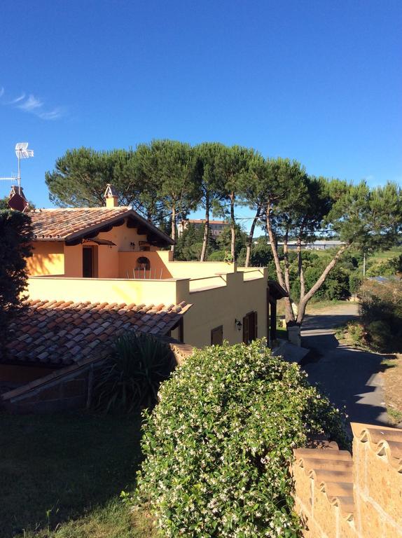 Agriturismo Vallesessanta Grotte di Castro Bagian luar foto
